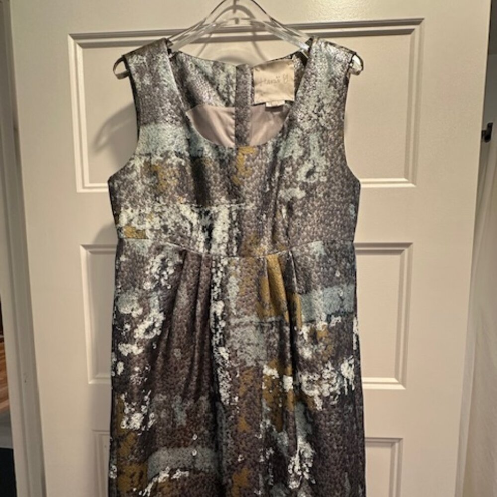 Sleeveless dress by Hanii Y.